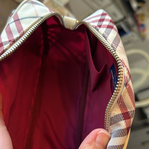 Burberry London Blue label cross body bag - Picture 4 of 14